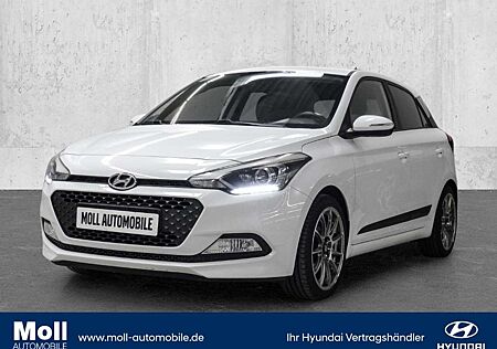 Hyundai i20 Select Klima Lichtsensor el.SP Spieg. beheizbar te