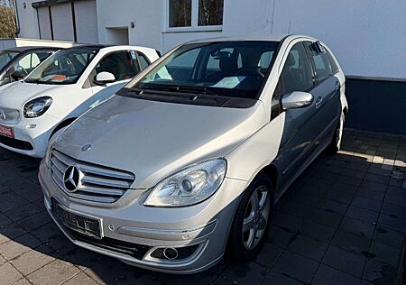 Mercedes-Benz B 180 CDI**AHK+KLIMA+SITZHEIZUNG**