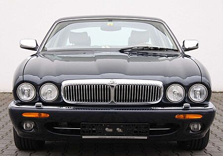 Jaguar Daimler V8 Langversion 2 Jahre Garantie