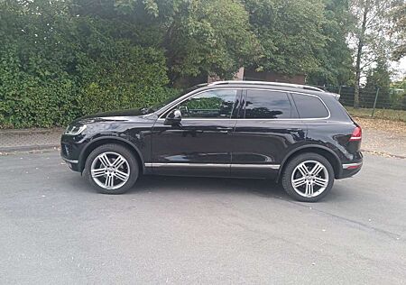 VW Touareg Volkswagen 3.0 V6 TDI SCR Blue Motion DPF Automatik Executive