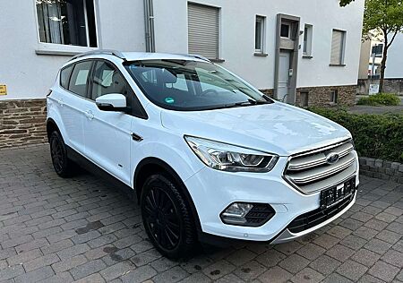 Ford Kuga Cool AUTOMATIK - 4x4 ALLRAD -SCHECKHEFTGEPFLEGT -