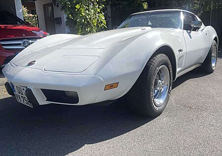 Chevrolet Corvette C3 - 75er Stingray Targa (Oldtimer-Zulassung)