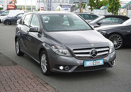 Mercedes-Benz B 180 CDI+Automatik+AHK+Tempomat+Klimaaut.+PDC+