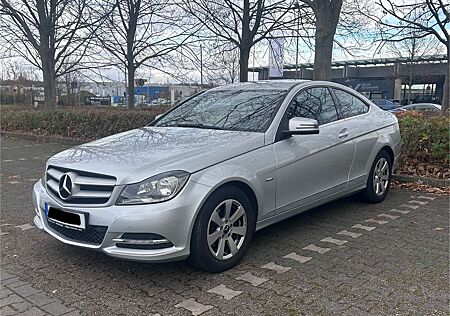 Mercedes-Benz C 180 Coupe BlueEFFICIENCY 7G-TRONIC