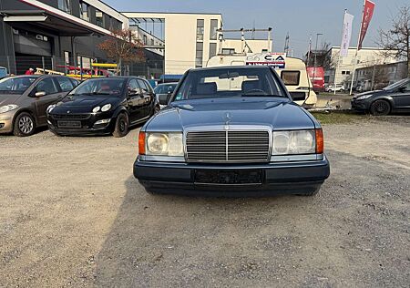 Mercedes-Benz E 230 E-Klasse