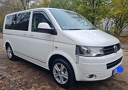 VW T5 Multivan Volkswagen Multivan Comfortline 4Motion