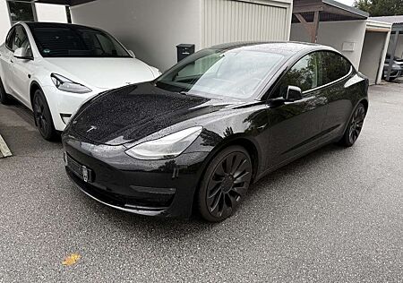 Tesla Model 3 Performance mit Vollgarantie bis 05/26