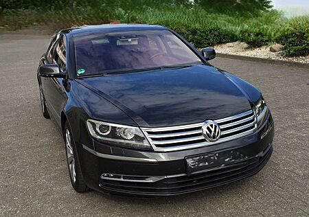VW Phaeton Volkswagen 3.0 V6 TDI DPF 4MOTION Automatik (5 Sitze)