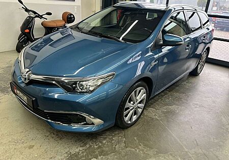 Toyota Auris 1.8 (Hybrid) Executive Touring Sports+AHK