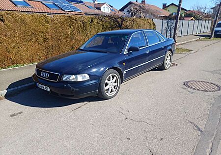 Audi A8 4.2 quattro