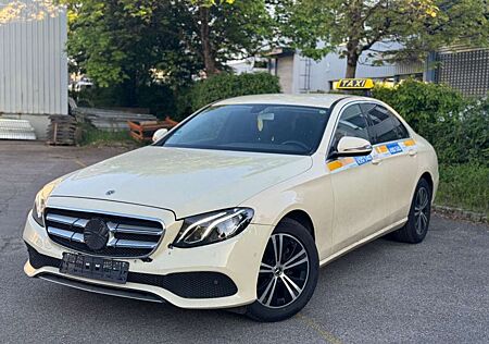 Mercedes-Benz E 200 E -Klasse Limousine*Kamera*LED*Leder