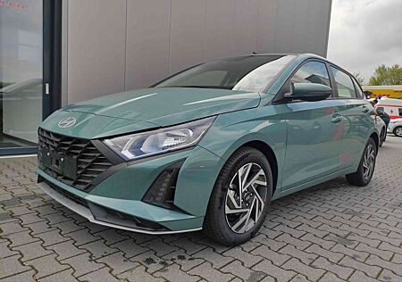 Hyundai i20 Wave Wave*Navi*PDC*Cam*Shzg*Lhzg*16Zoll*VCockpi...