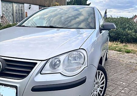 VW Polo Volkswagen 1.2 Sportline TÜV BIS 06.27