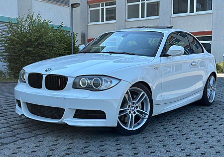 BMW 135 i Coupe M-Paket DKG Leder Navi