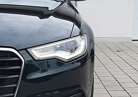 Audi A6 Avant 2.0 TDI / Bi-Xen/Navi/Alcantara/StdH