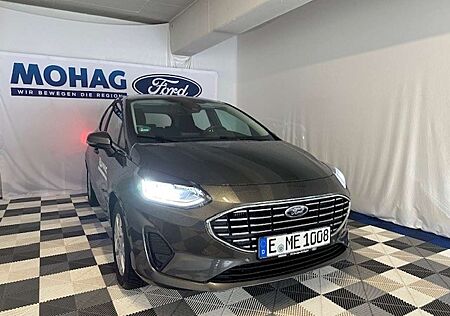 Ford Fiesta Titanium LED Klimaautom DAB Winterpaket LenkradHZG