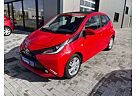 Toyota Aygo x-wave Faltdach -5. Türen - Rückfahrkamera