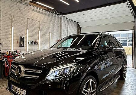 Mercedes-Benz GLE 350 4M. AMG Sp. Ed Massage*360°*Scheckheftgepflegt