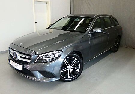 Mercedes-Benz C 220 d T Avantgarde,1.Hand,Navi,LED,Tempo,Kamera