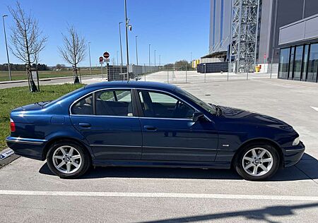 BMW Others E39 523i Auto. 1999 Baujahr