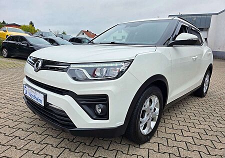 SsangYong Tivoli 1.5 T-GDi Quartz 2WD Automatik/Navi