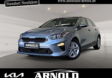 Kia Cee'd gebraucht kaufen Kia Cee'd Ceed / Ceed 1.6 D Vision Abstandstemp. Kamera Sitzh. ! BC