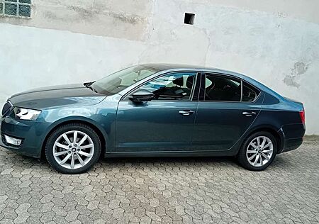 Skoda Octavia 1.6 TDI (Green tec) Ambition