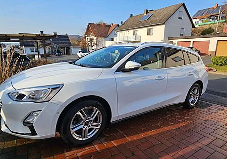 Ford Focus Turnier 1.0 EcoBoost Start-Stopp-System COOL