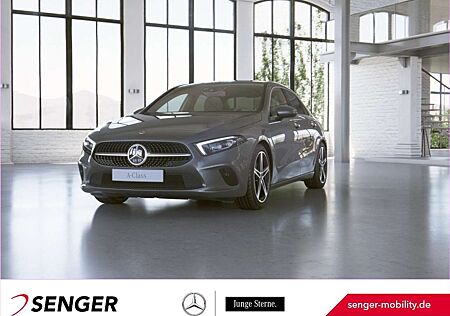 Mercedes-Benz A 250 e Progressive Ambiente Multibeam Distronic