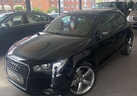 Audi A1 S-line Sportpaket ~Automatik~Leder~Navi~SHZ~