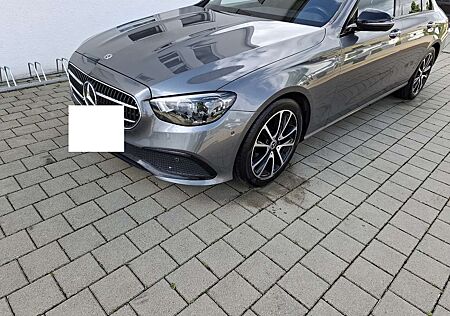 Mercedes-Benz E 220 d Avantgarde Totwinkel Kam Unfallfrei Garantie
