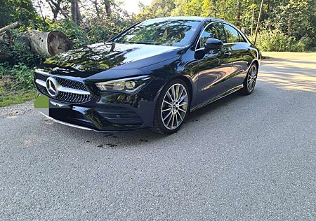 Mercedes-Benz CLA 200 7G-DCT, NAVI, AMG Styling, LED High Performance