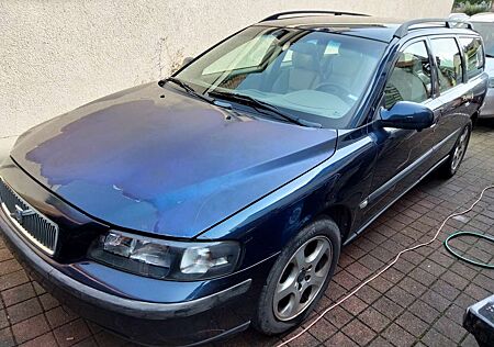 Volvo V70 2.4 LPG Gasanlage