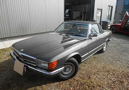 Mercedes-Benz SL 280 r107
