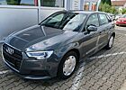 Audi A3 Sportback 1,5 TFSI ACT +Navigationssystem+PDC