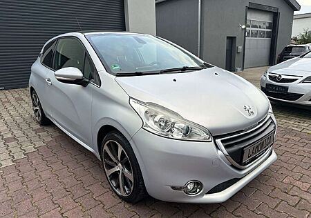 Peugeot 208 * VTi Ice Velvet*Navi*Pano*Scheckheft*