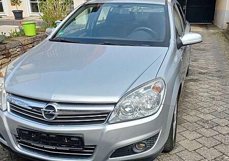 Opel Astra Stufenheck (Rarität) 1.6 Easytronic-TÜV neu