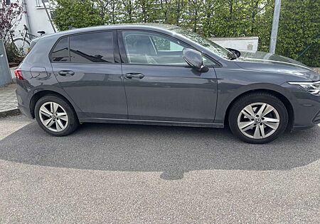 VW Golf Volkswagen 1.5 TSI OPF Life