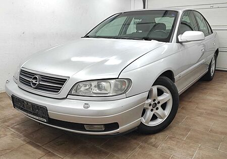 Opel Omega B 2.2 16V AUTOMATIK XENON SHZ BC KLIMAA 8-RÄDER SERVO *TÜV 12-2026*