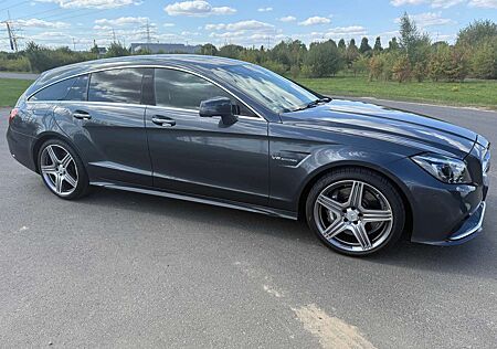 Mercedes-Benz CLS 63 AMG CLS Shooting Brake Shooting Brake 4Matic SPEEDSH.
