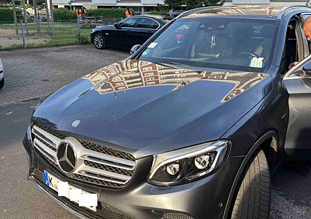 Mercedes-Benz GLC 220 d 4Matic 9G-TRONIC AMG Line