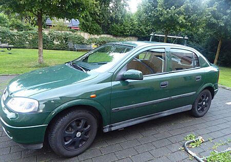Opel Astra 1.6