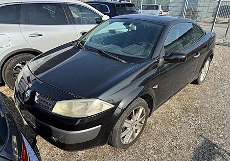 Renault Megane 2.0 CABRIO *TÜV NEU* KLIMA EURO-4 SERVO ALU ABS