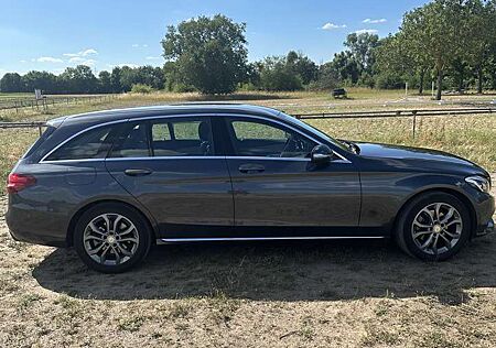 Mercedes-Benz C 200 T CGI (205.242)