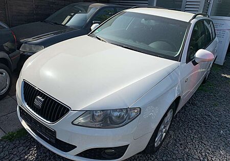 Seat Exeo Style 2.0 TDI/Klima/AHK/PDC/AHK