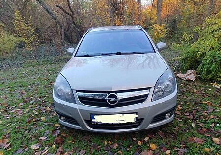 Opel Signum 1.9 CDTI Automatik Cosmo Plus