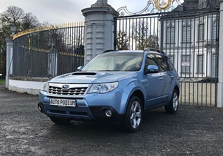 Subaru Forester 2.0D Exclusive AWD Xenon CAM