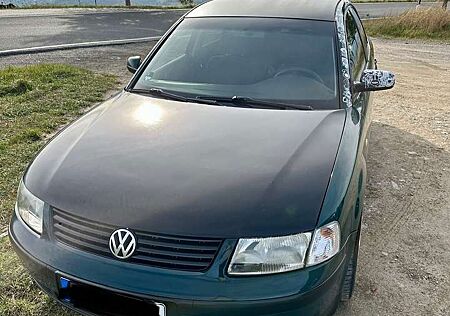 VW Passat Volkswagen 1.6