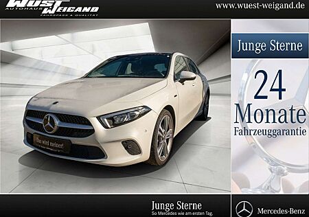 Mercedes-Benz A 250 e Progressive+Pano-Dach+LED-High+Kam.+19"