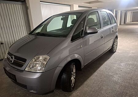Opel Meriva 1.6 16V beim kauf TÜV neu